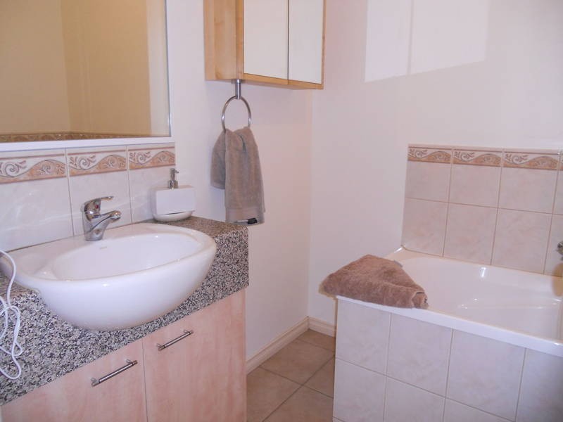 2/36 Harmony Drive, Tarneit VIC 3029