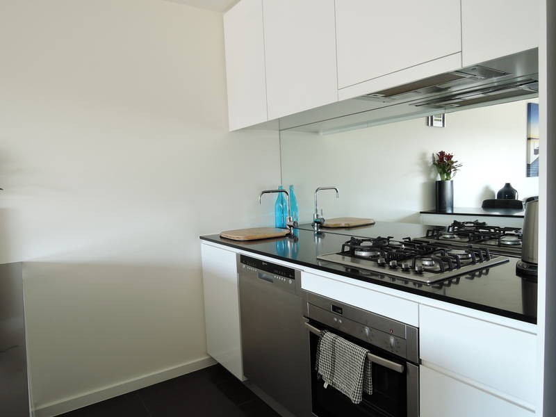 126/50 Catamaran Drive, Werribee South VIC 3030