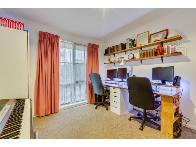 252 Greaves Street North, Werribee VIC 3030