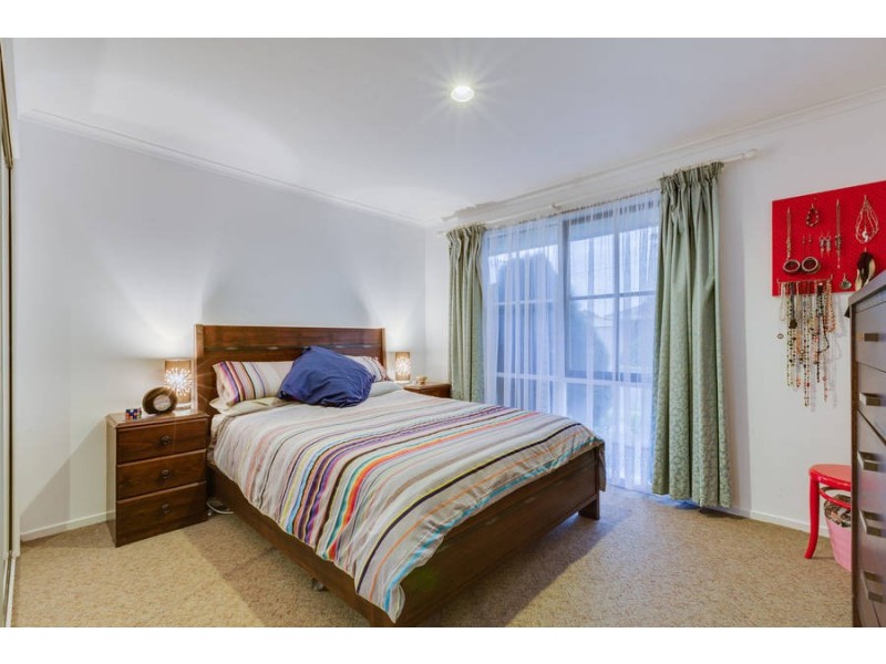 252 Greaves Street North, Werribee VIC 3030