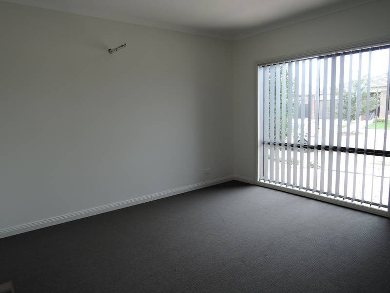 1 Manning Circuit, Tarneit VIC 3029