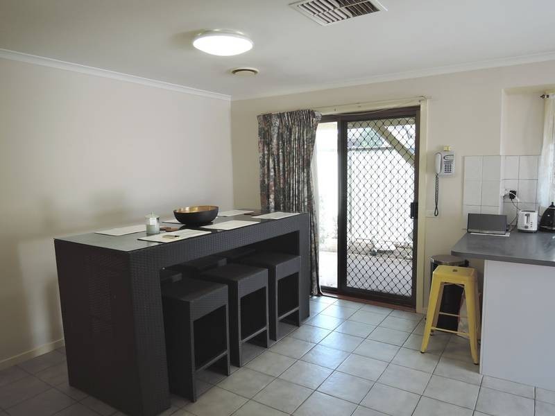 2/7 Jacqueline Close, Werribee VIC 3030