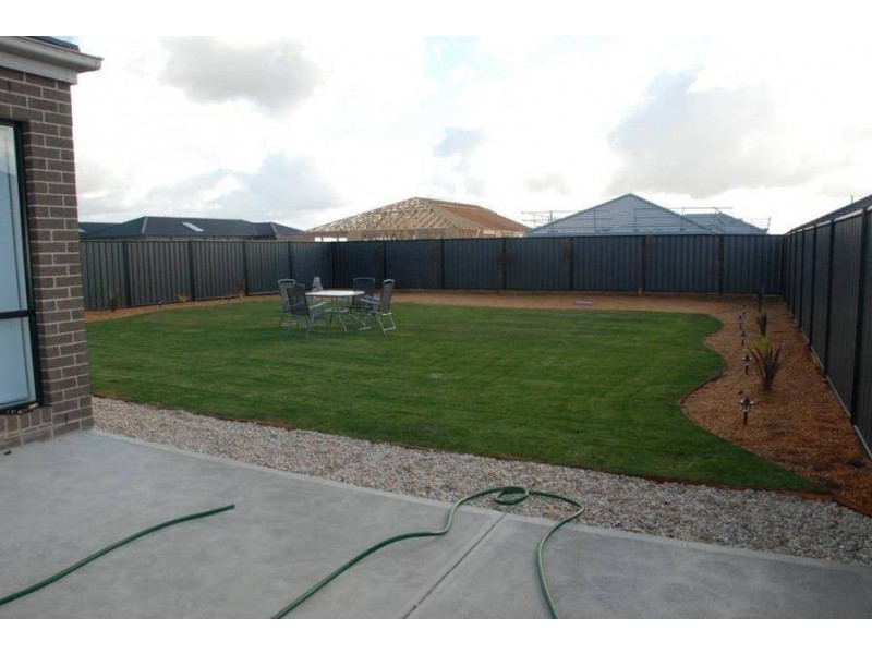 13 Brookwood Street, Tarneit VIC 3029