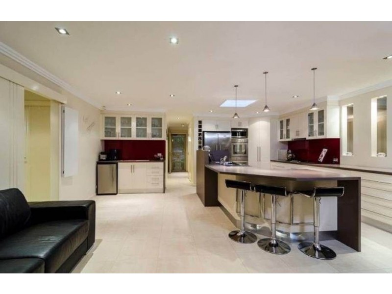 16 Westminster Drive, Werribee VIC 3030