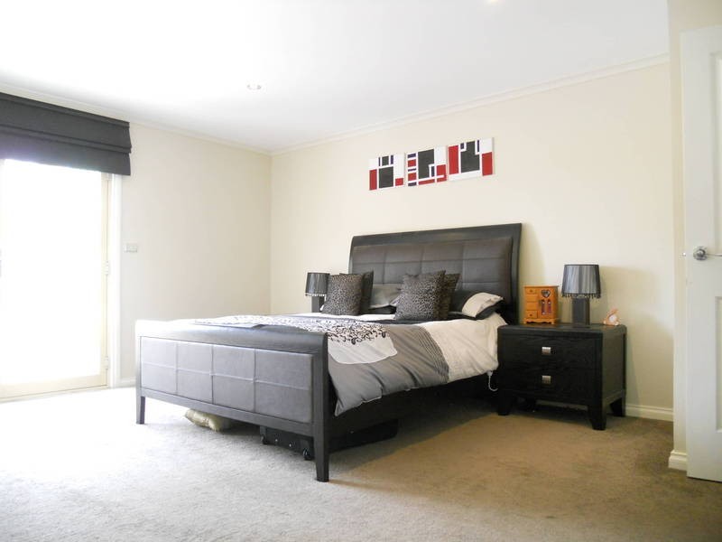 25A Parklands Grove, Werribee VIC 3030