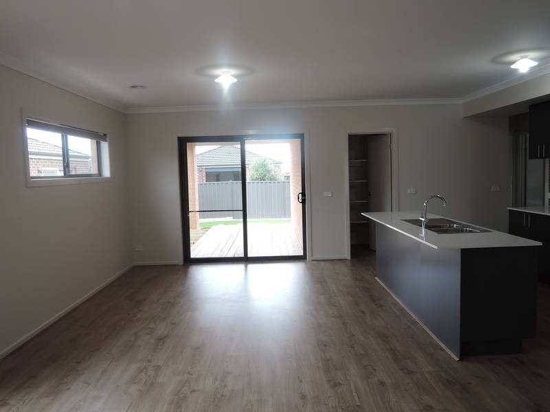 20 Finsbury Crescent, Wyndham Vale VIC 3024