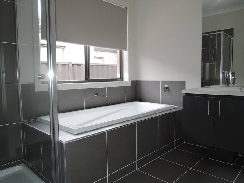 20 Finsbury Crescent, Wyndham Vale VIC 3024
