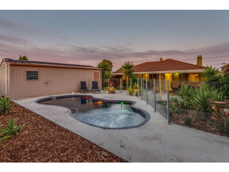 17 Pigeon Street, Werribee VIC 3030