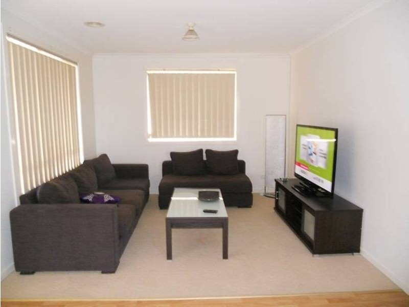 2/119 Mossfiel Drive, Hoppers Crossing VIC 3029