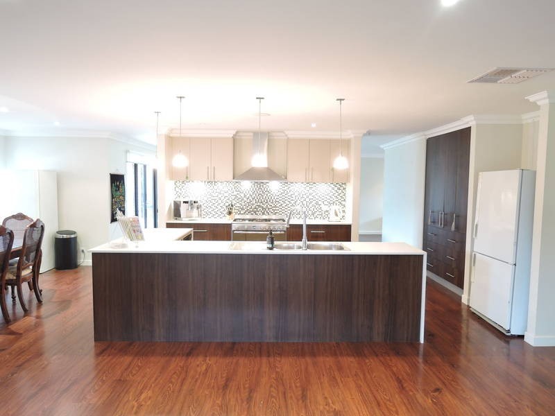 3 Sunbird Crescent, Hoppers Crossing VIC 3029