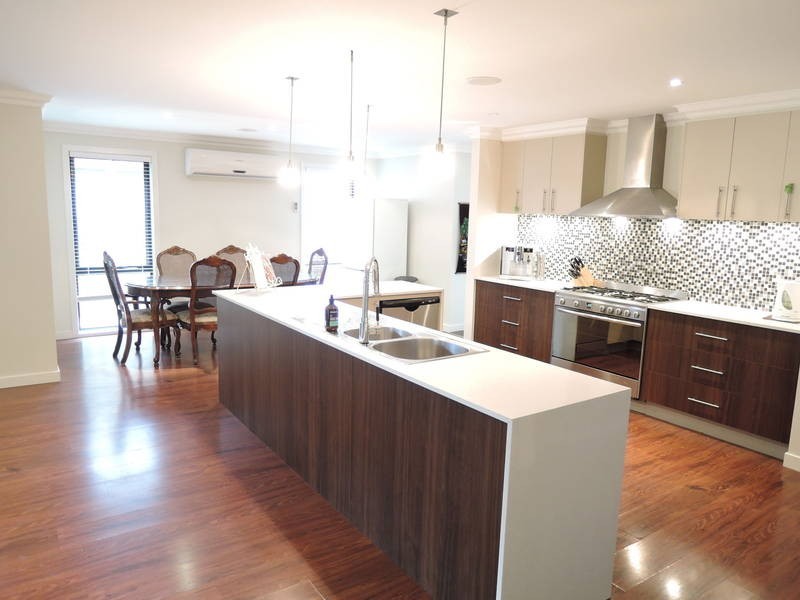 3 Sunbird Crescent, Hoppers Crossing VIC 3029