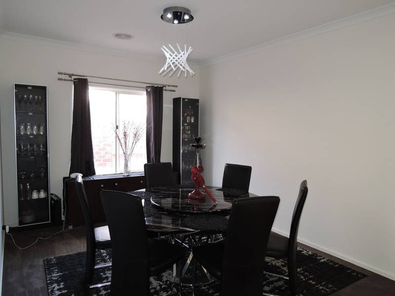 48 Seagrass Crescent, Point Cook VIC 3030