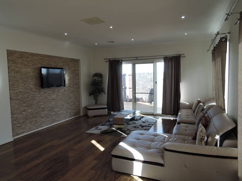 48 Seagrass Crescent, Point Cook VIC 3030