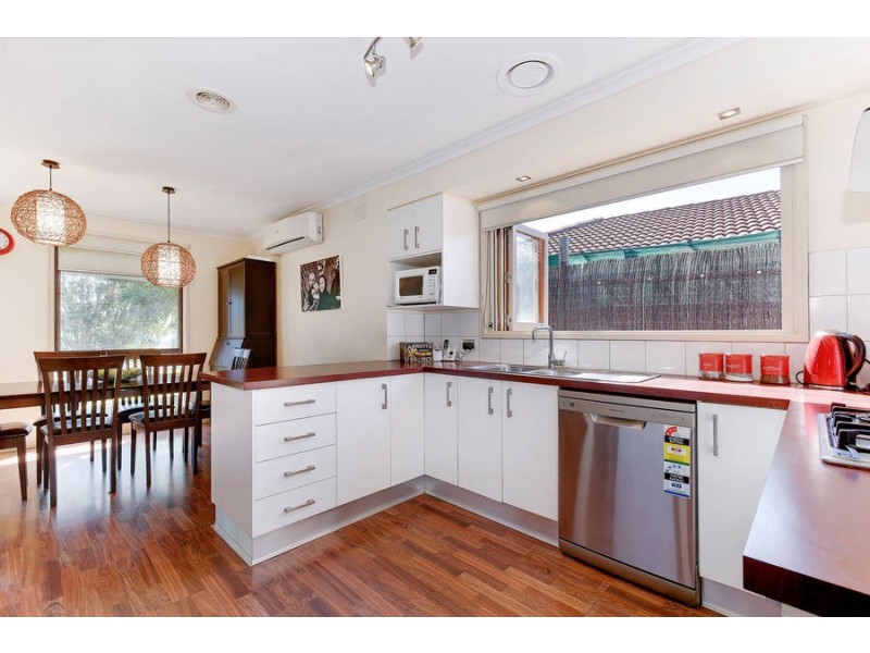 10 Rowes Road, Werribee VIC 3030