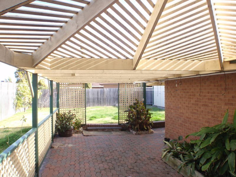 1 Dorchap Court, Hoppers Crossing VIC 3029