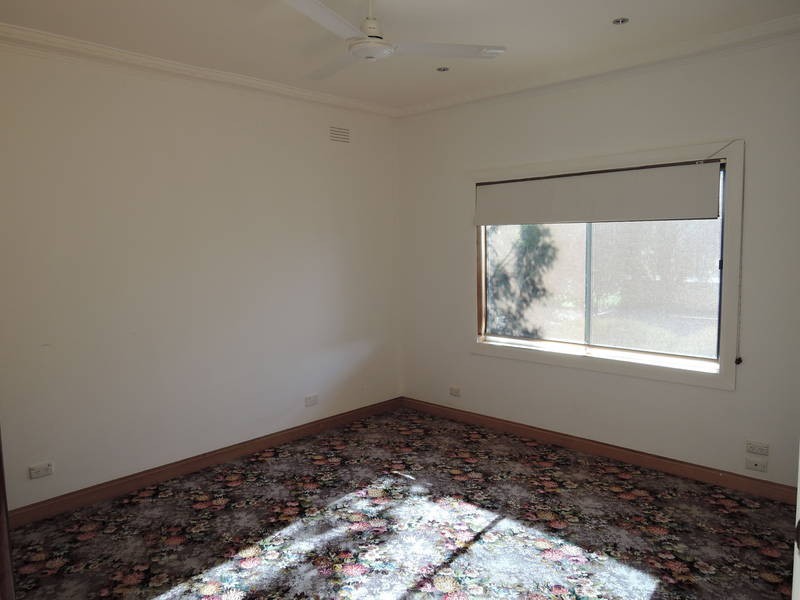 16 Galvin Road, Werribee VIC 3030