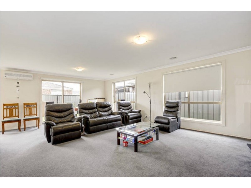 10 Brinbrook Street, Tarneit VIC 3029