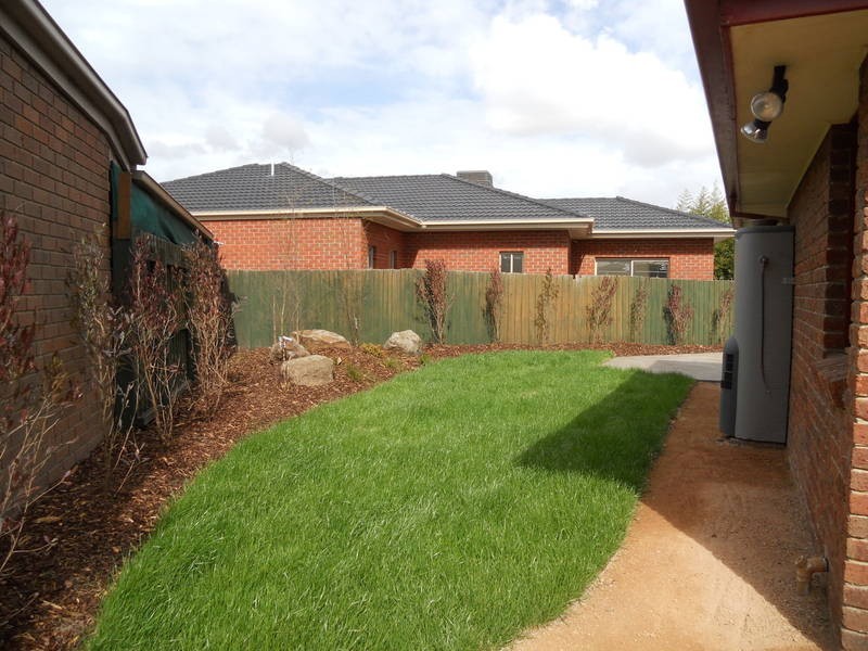 9 Greylea Grove, Seabrook VIC 3028