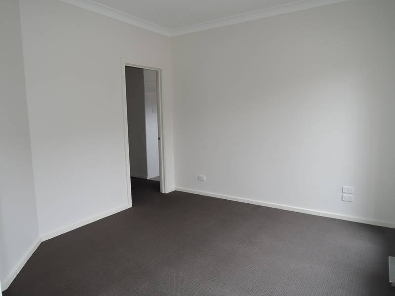 2/12 Trinca Court, Werribee VIC 3030