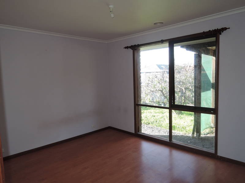 6 Whitehall Crescent, Werribee VIC 3030