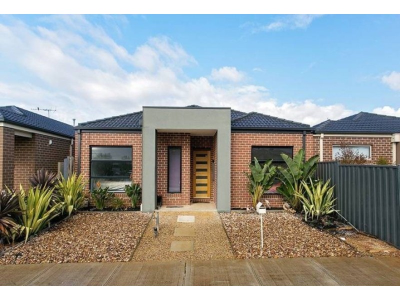 5 Hinkley Place, Werribee VIC 3030