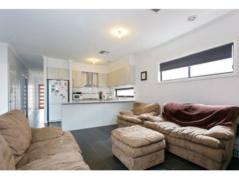 5 Hinkley Place, Werribee VIC 3030