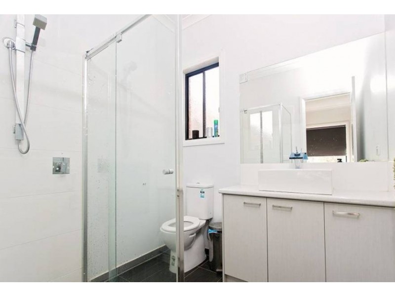 5 Hinkley Place, Werribee VIC 3030