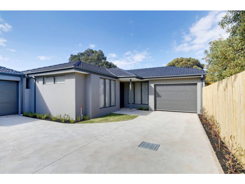 2/137 Market Road, Werribee VIC 3030