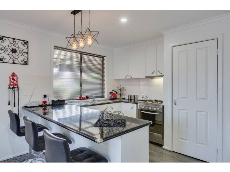 10 Shearwater Court, Hoppers Crossing VIC 3029