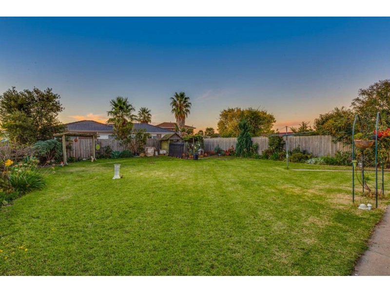 13 Elmes Court, Hoppers Crossing VIC 3029