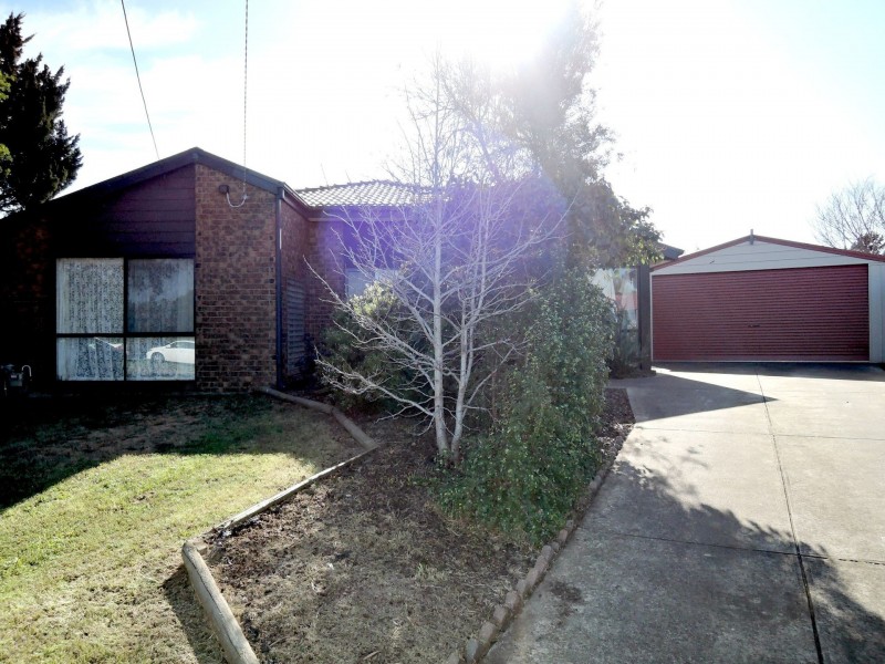 6 Murchinson Court, Werribee VIC 3030