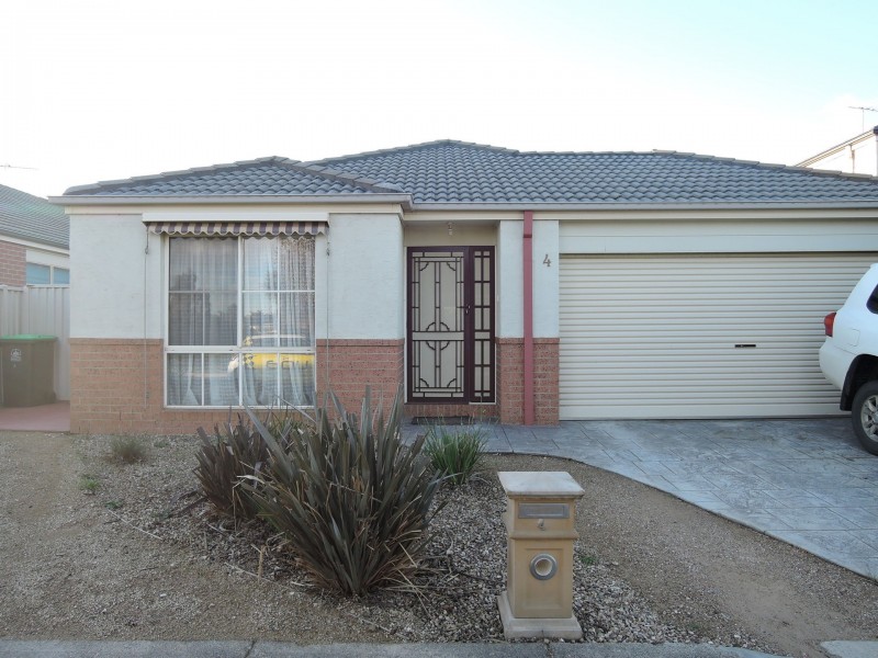 4 The Parkway, Tarneit VIC 3029