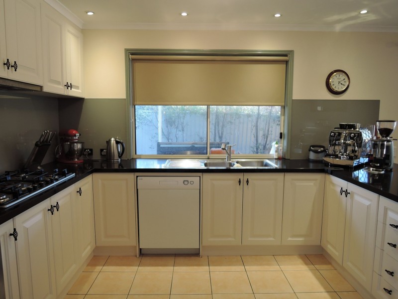 4 The Parkway, Tarneit VIC 3029