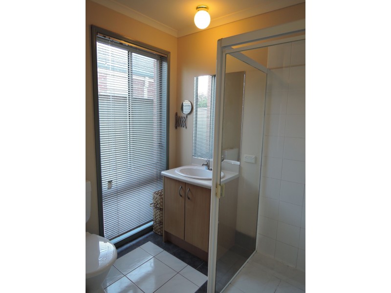 4 The Parkway, Tarneit VIC 3029