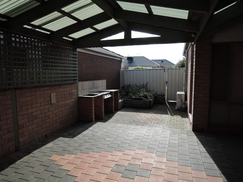 31 Pelham Crescent, Wyndham Vale VIC 3024