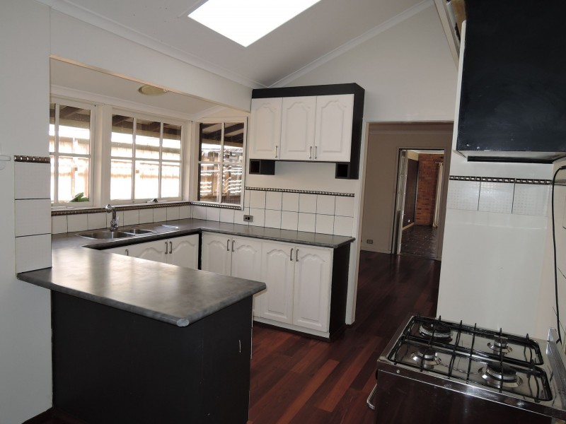 1 Raleigh Court, Werribee VIC 3030