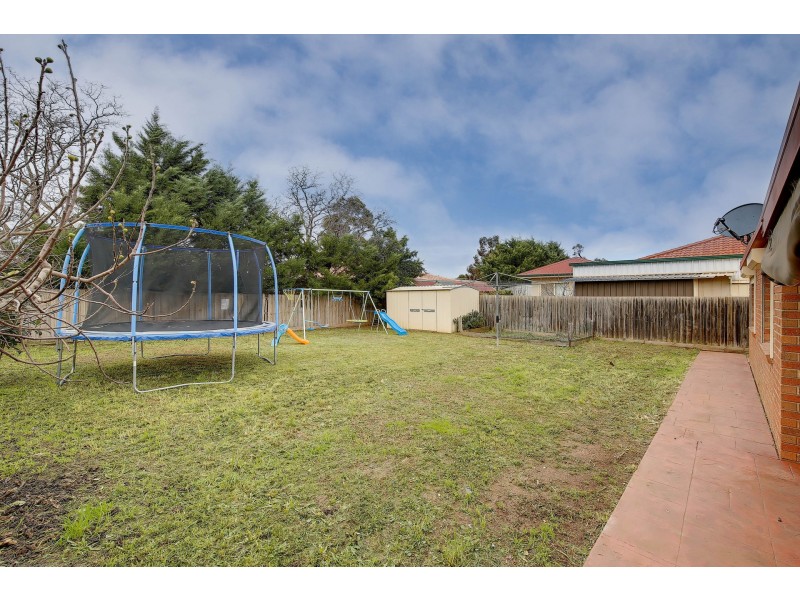 16 Quarrion Court, Hoppers Crossing VIC 3029
