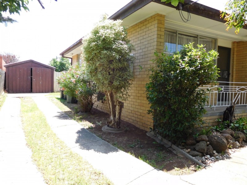 9 Henderson Street, Laverton VIC 3028