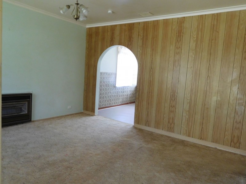 9 Henderson Street, Laverton VIC 3028