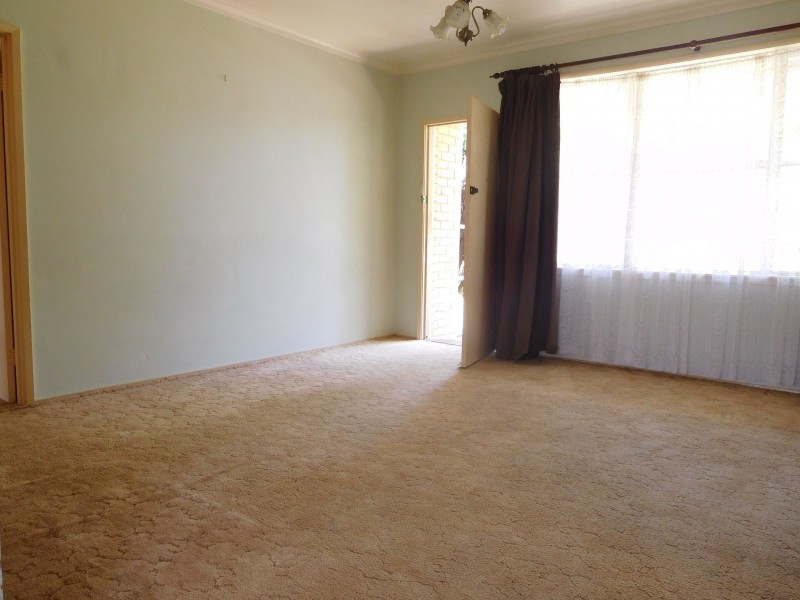 9 Henderson Street, Laverton VIC 3028