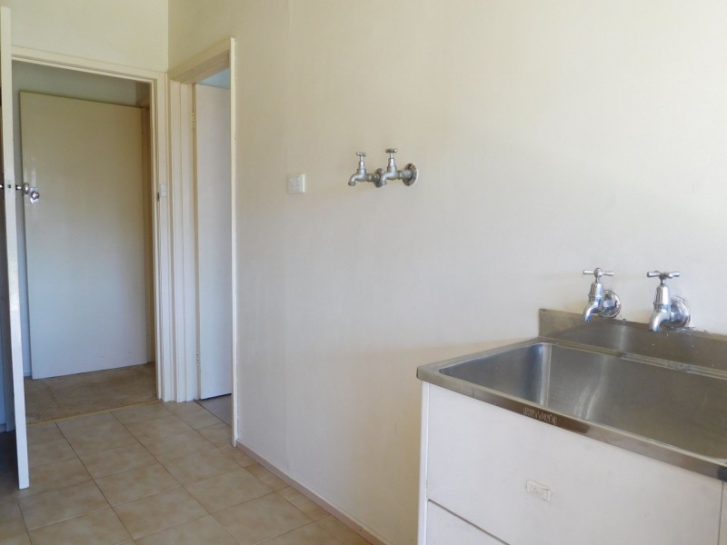 9 Henderson Street, Laverton VIC 3028