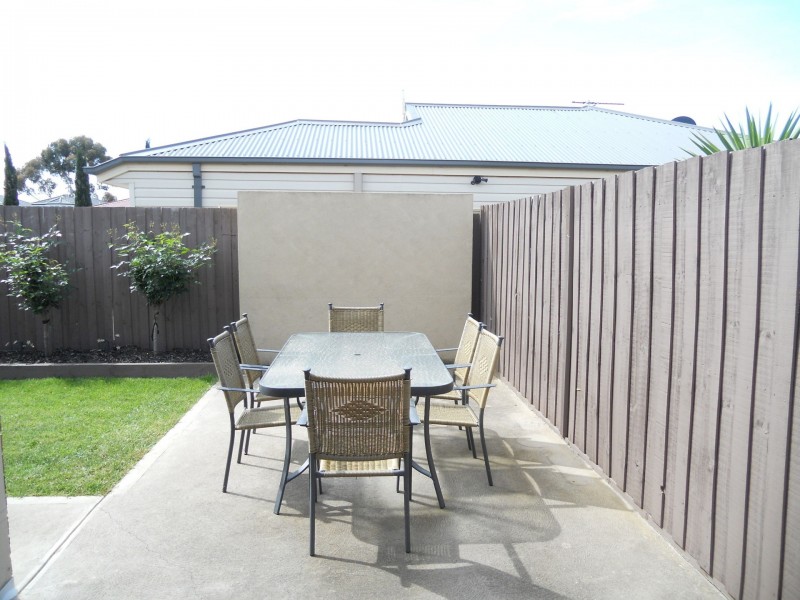 1/15 Montana Drive, Werribee VIC 3030