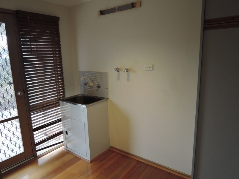 17 Kathleen Crescent, Hoppers Crossing VIC 3029