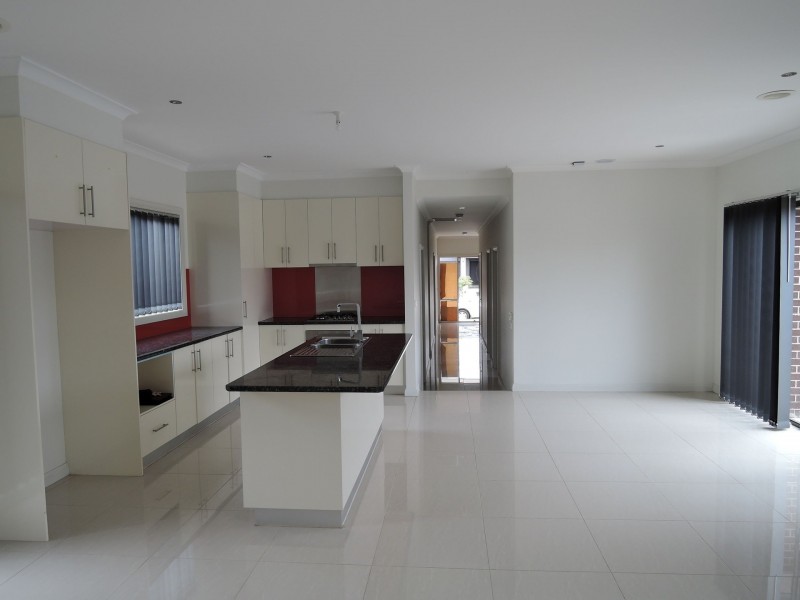 1 Manning Circuit, Tarneit VIC 3029