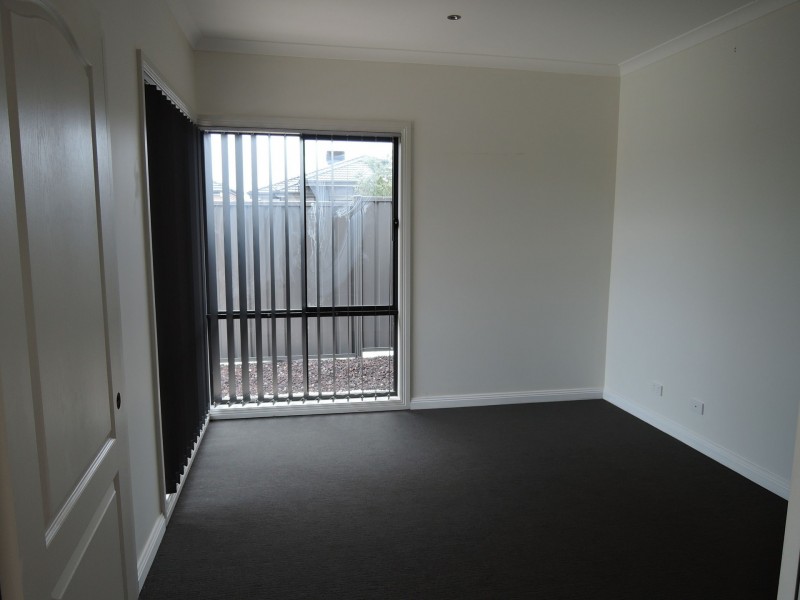 1 Manning Circuit, Tarneit VIC 3029