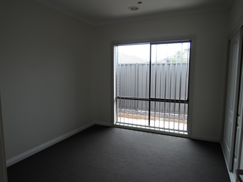 1 Manning Circuit, Tarneit VIC 3029