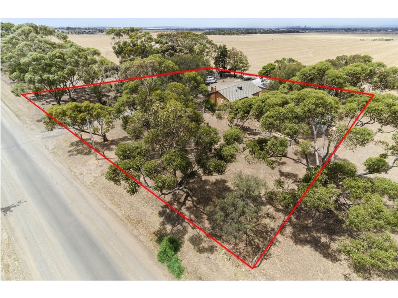 200 Hoppers Lane, Werribee South VIC 3030