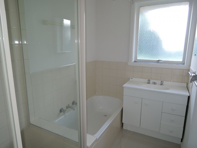 2 Second Avenue, Hoppers Crossing VIC 3029