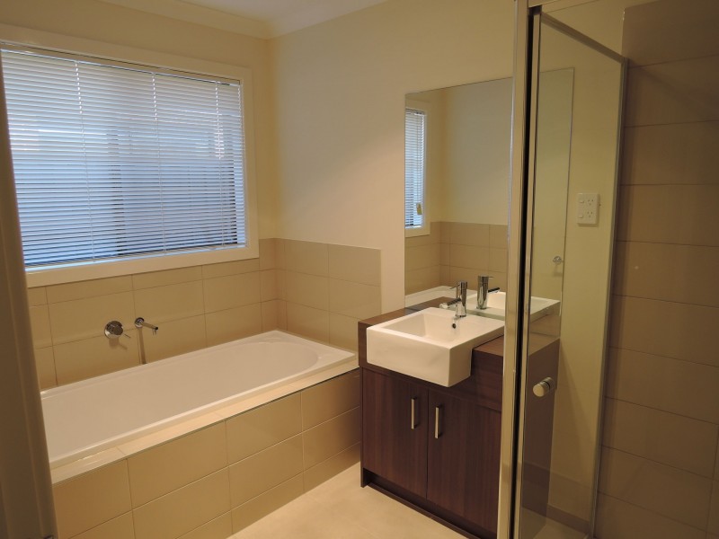 6 Ixora Crescent, Wyndham Vale VIC 3024