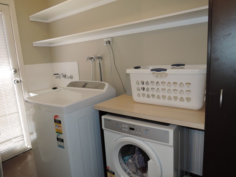 1/14 Mermaid Crescent, Wyndham Vale VIC 3024